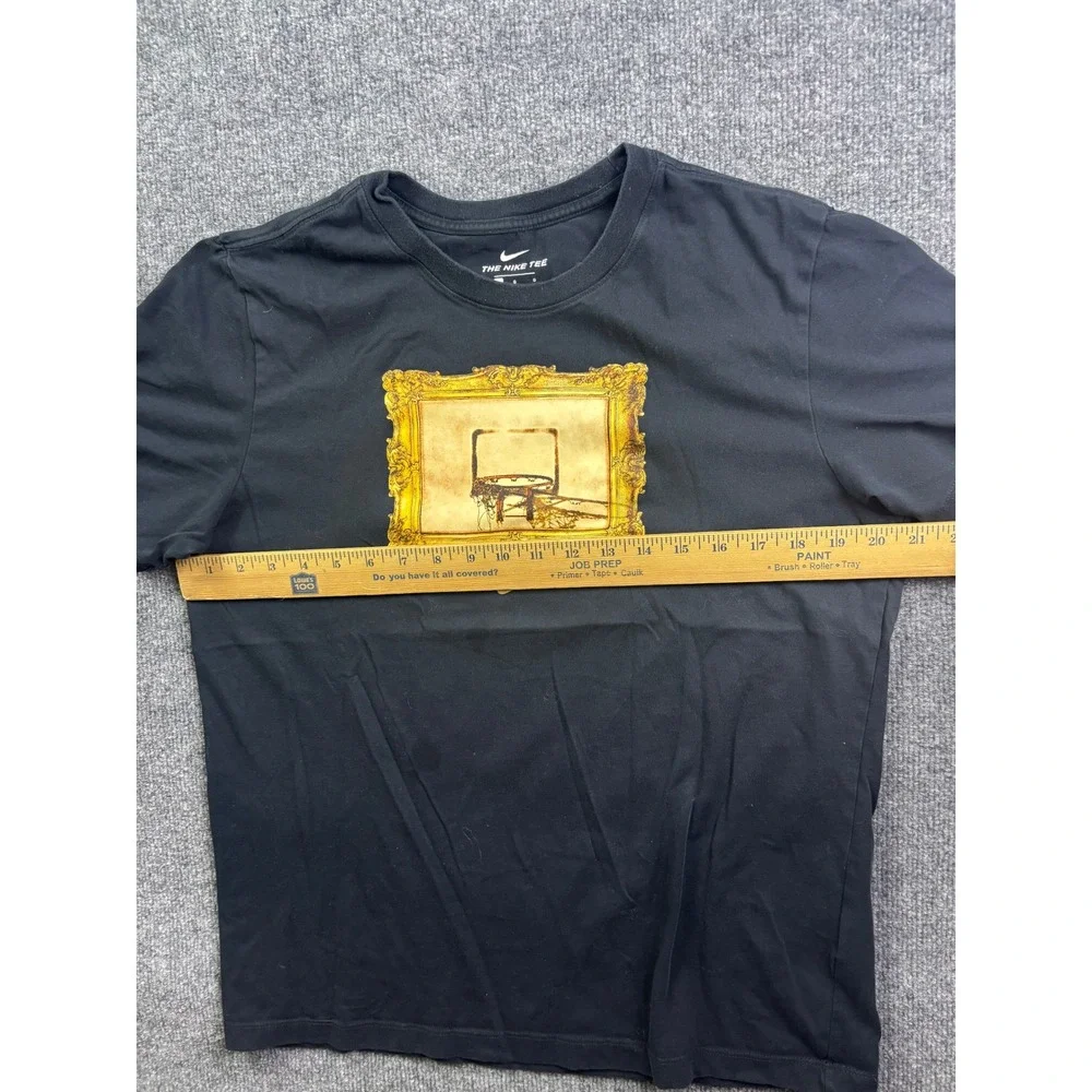 Nike Graphic T-Shirt‎ Mens Large Black Gold Framed Basketball Hoop Dri-FIT Tee